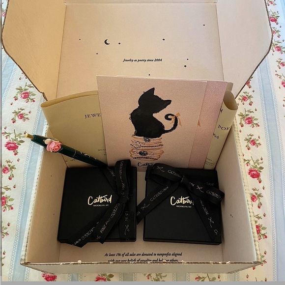 catbird choker - Picture 6 of 6